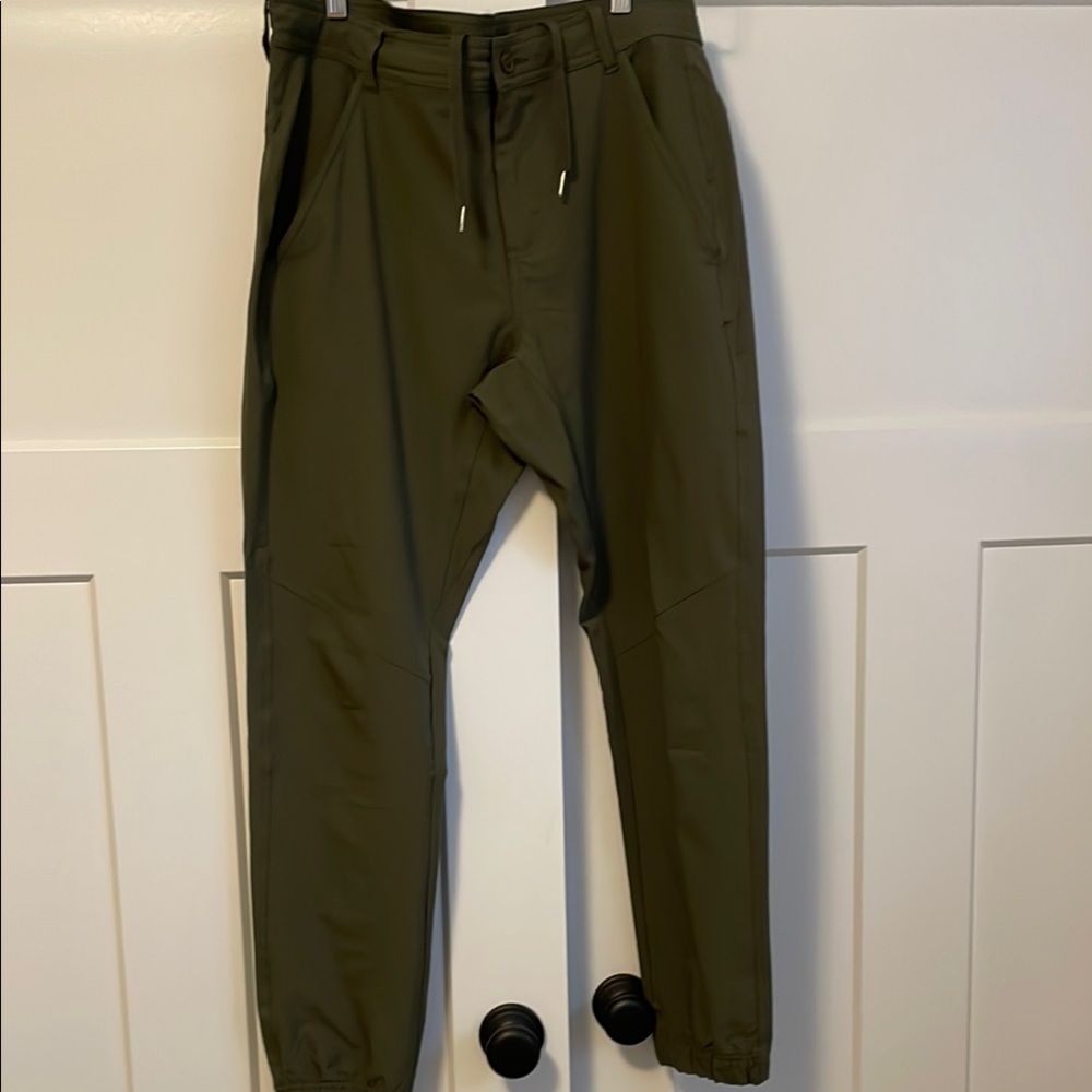 2 pairs Men's Olive Green and Grey Ten Tree Rainier jogger